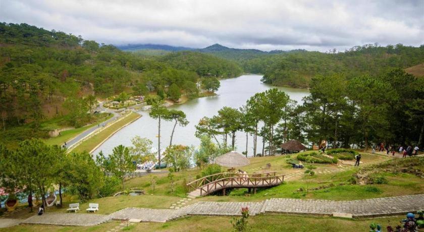 Hotel Hodota The Blessed Virgin Dalat Esterno foto